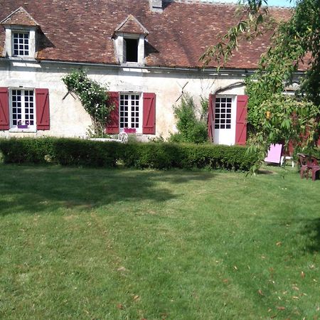 Le Vol Du Papillon Otel Treigny Dış mekan fotoğraf